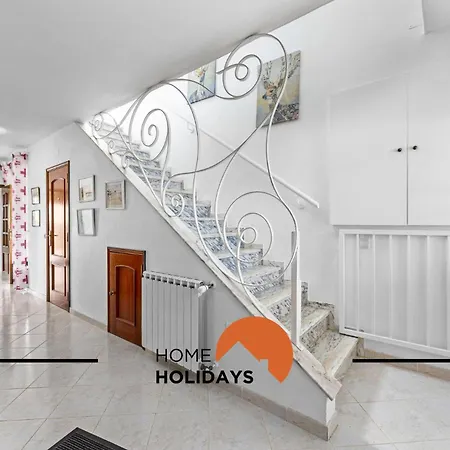 #300 Vivenda Miradouro By Holidays * Armação de Pêra