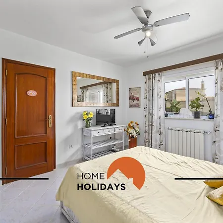 #300 Vivenda Miradouro By Holidays Βίλα